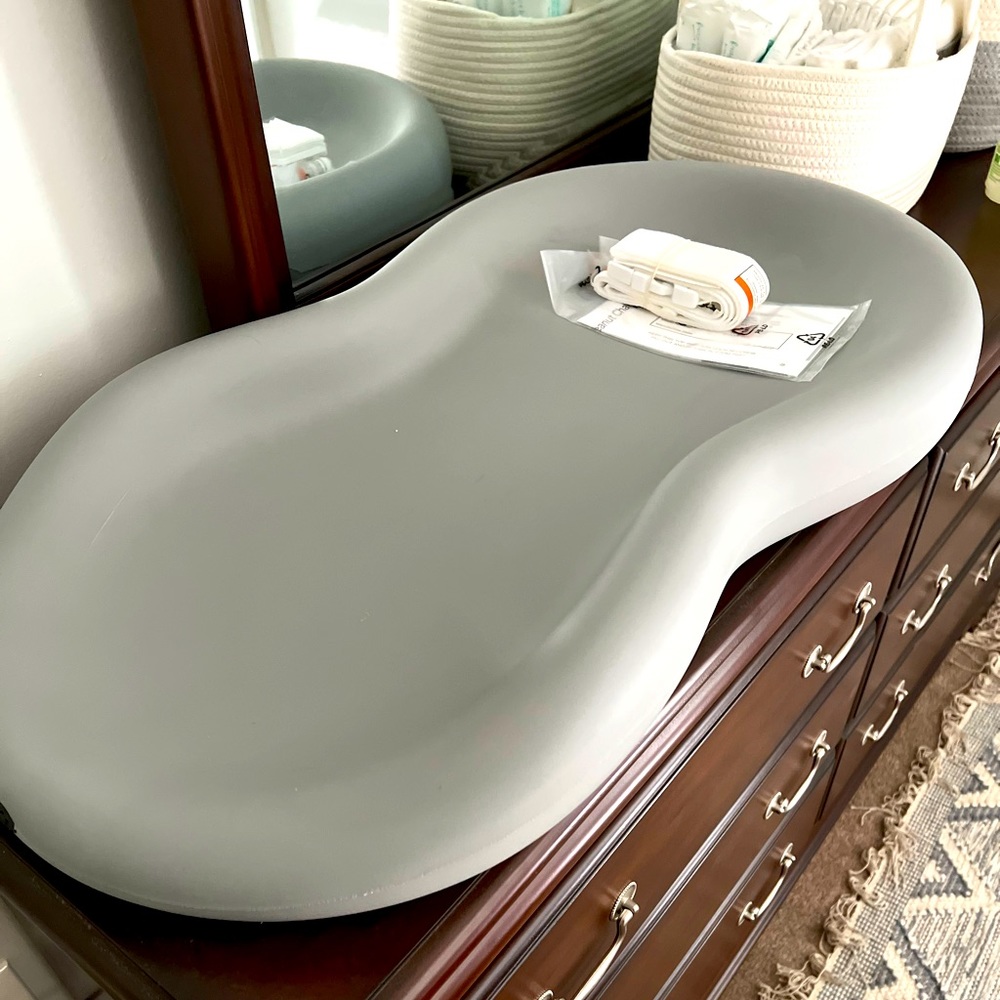 Keekaroo Peanut Changing Pad